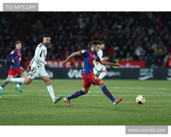 巴萨官推发布国王杯半决赛次回合海报期待逆转奇迹